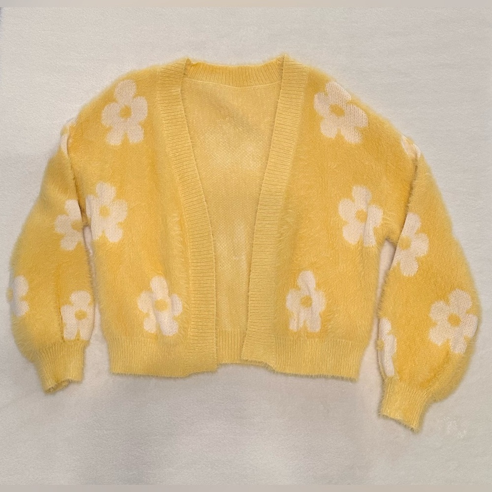 Chicwish Yellow Floral Women's Sweater/Cardigan